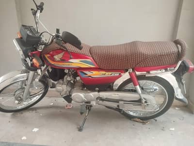 CD 70 bike for sale 2025 model