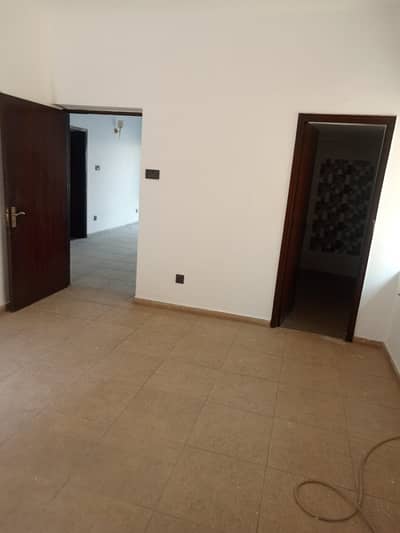 1 Kanal Double Storey House Near Hali Road Gulberg