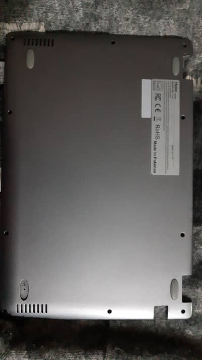 Haier Y11C Backcase for sale