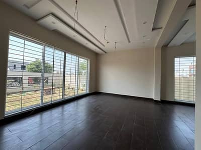 2 Kanal Double Storey Bungalow Having 7 Beds