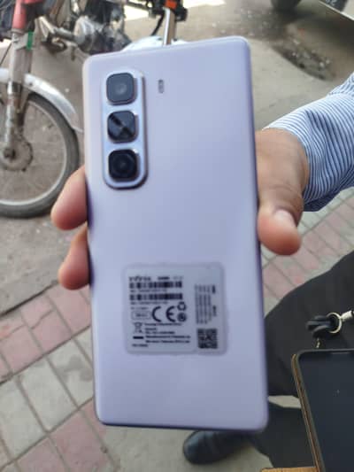 Infinix hot 50 pro plus 8/256gb