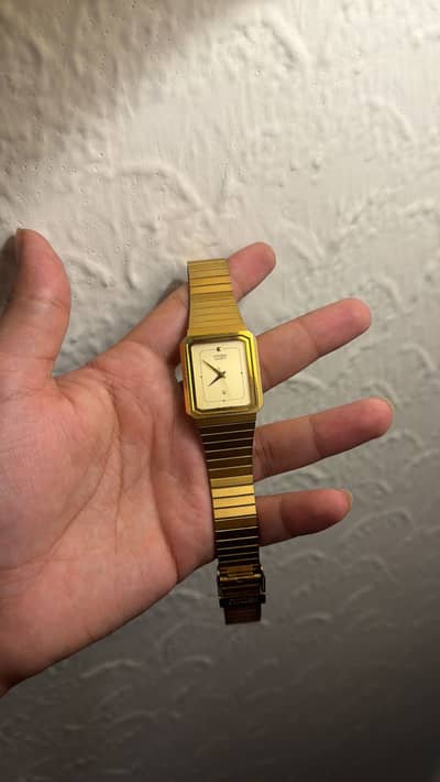 Citizen Vintage Gold