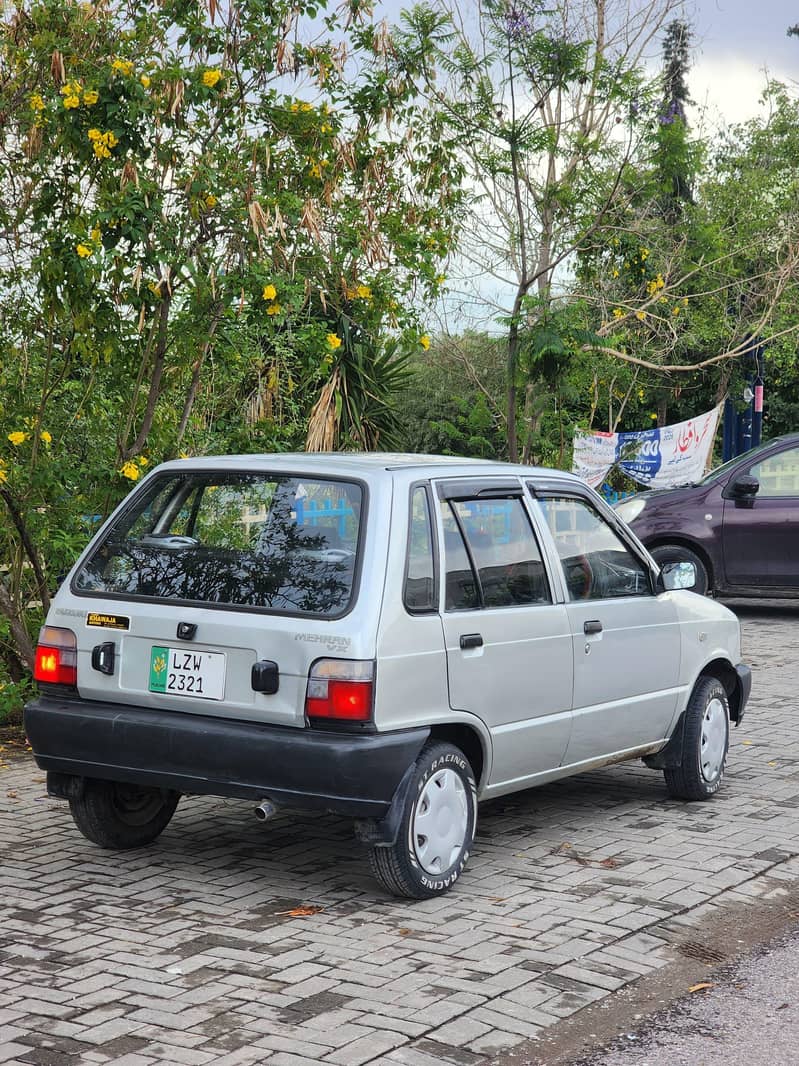 mehran 2005 model 10