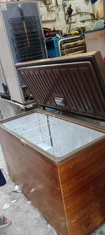 waves full size freezer