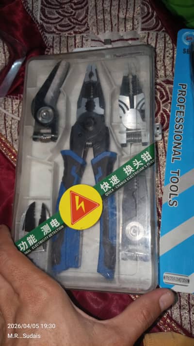 heavy duty pliers
