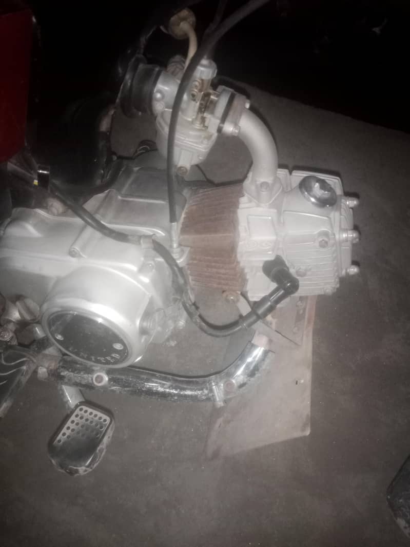 صاف بائیک ھے 2