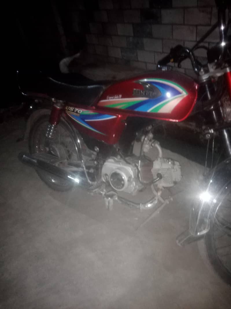 صاف بائیک ھے 3