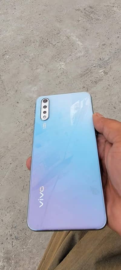 vivi s1  8/256 exchange possible