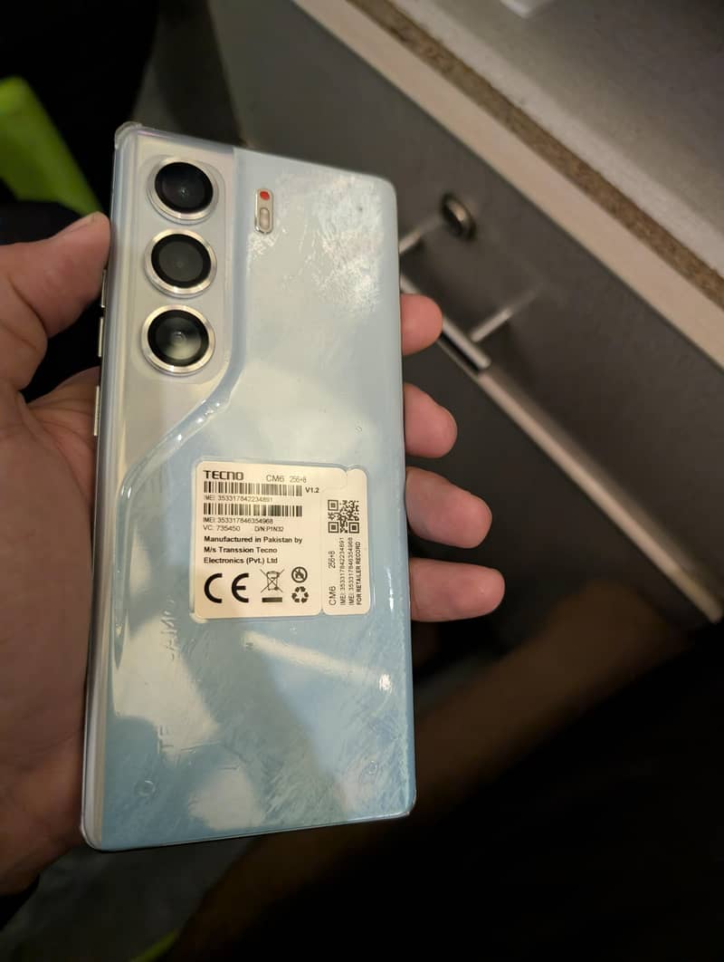 techno camon 40 pro 1