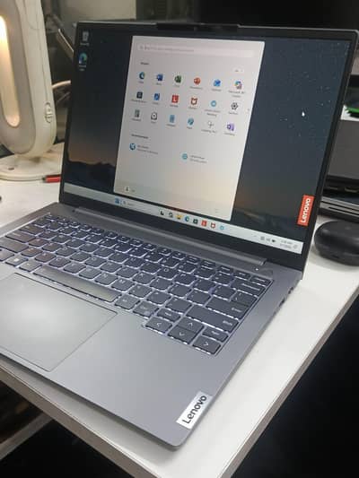 Lenovo Thinkbook 14 G6 IRL