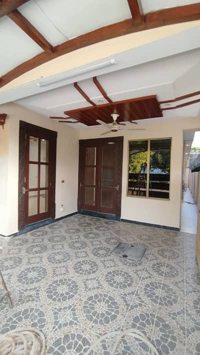 10 Marla Full House for Rent