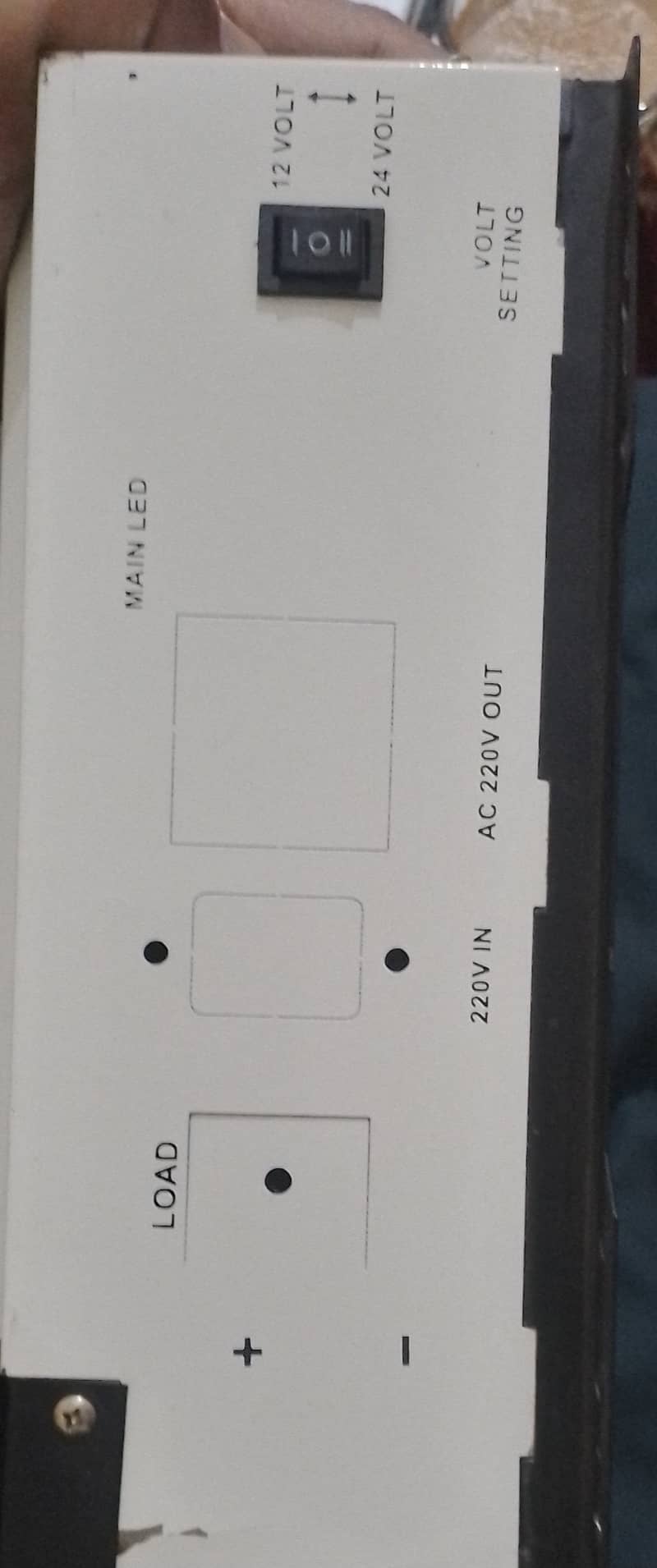 Prince 60Amp Charge controller 1