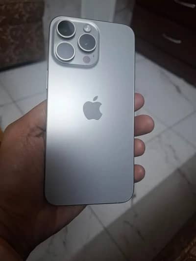 Apple iPhone 15 Pro Max WhatsApp 03291326019