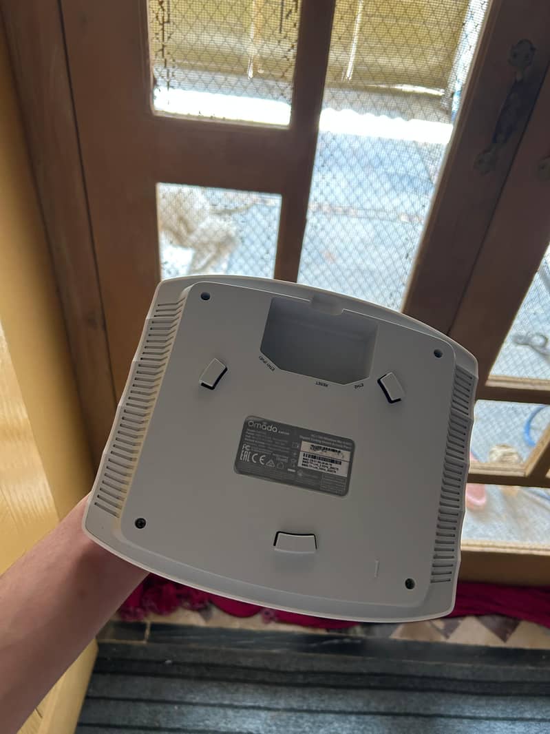 TP-Link omada eap245 2