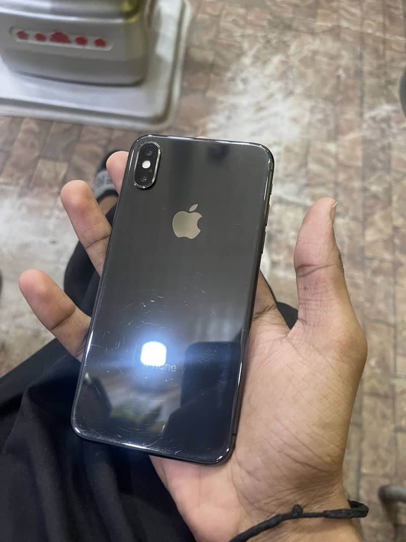 Iphone xs 1