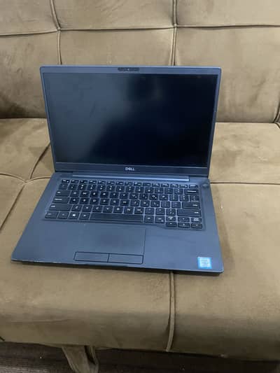 Latitude 7300 i7/8thgen