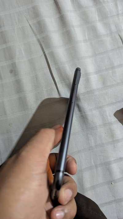 Iphon 8plus black colour