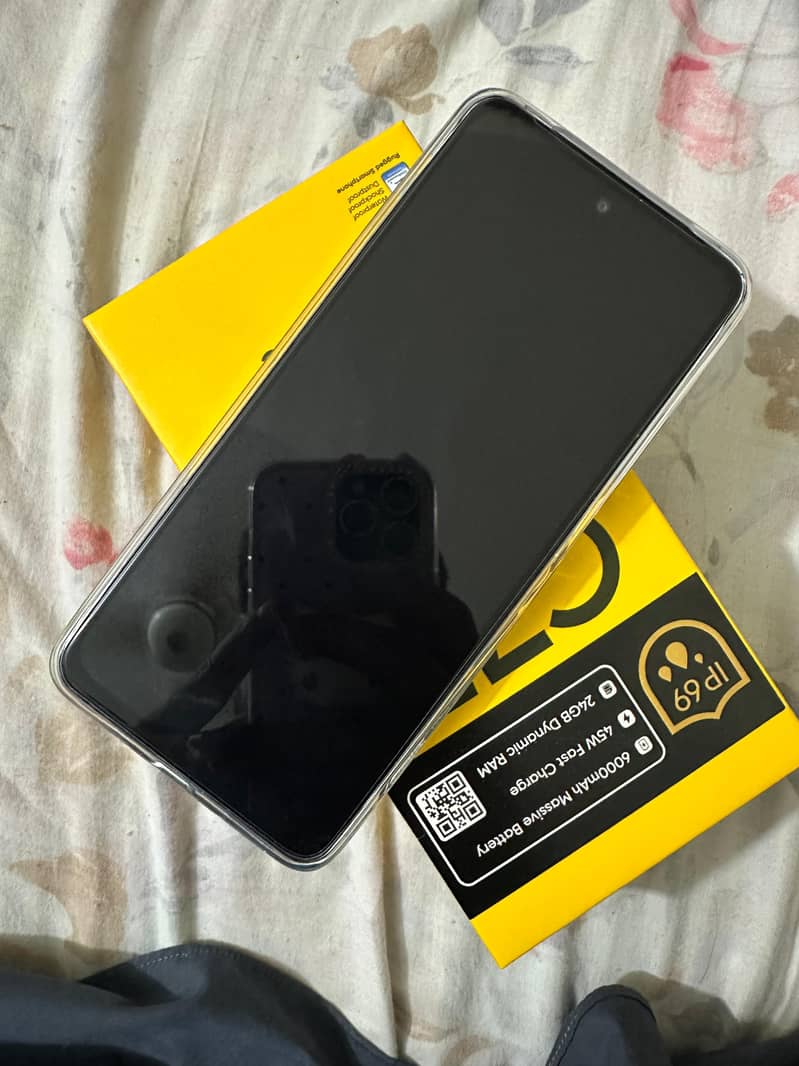 Realme C75 0
