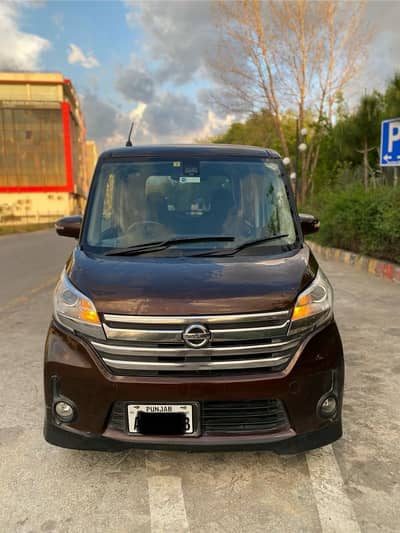 Nissan Roox Highway Star 2014