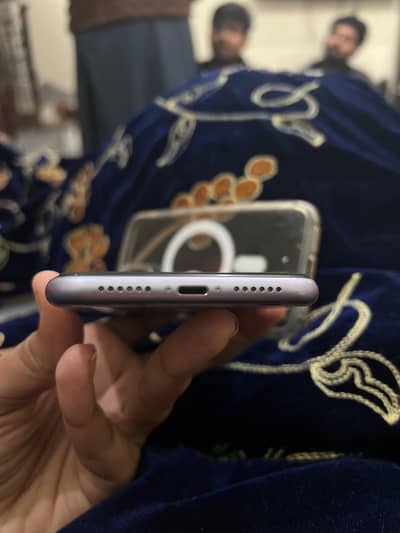 iPhone 11 urgent sale factory unlock 128 gb