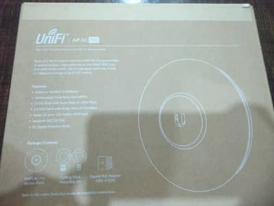 UniFi AP-AC-Pro ( Fast and Long Range) wifi