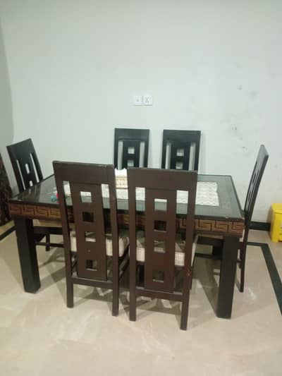 Wooden Dining Table 6 chairs 2ith Glass top