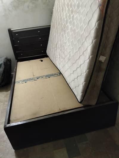 sale single bed with spring mattres