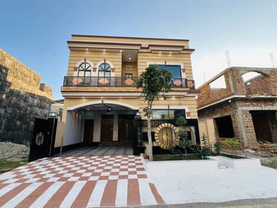 Corner Brand New House For Sale Faisal Town 30*60 Block A