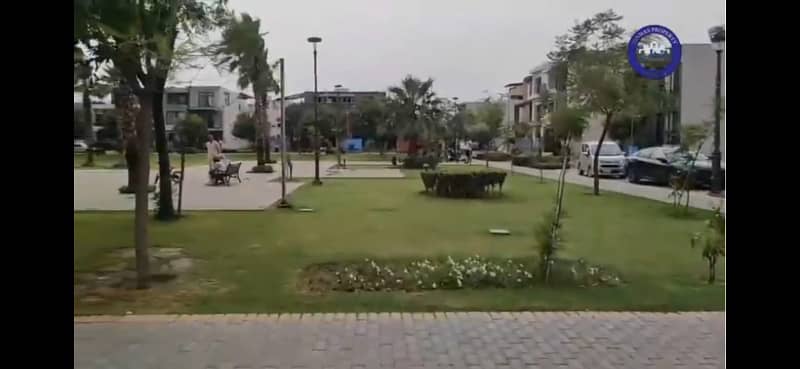 13 MARLA CORNER TOP LOCATION PLOT 0