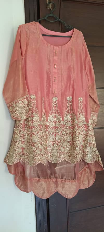 Pink long tail frock