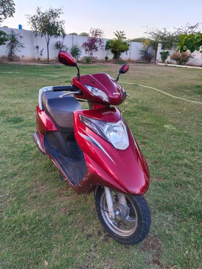 United Scooty 100 CC