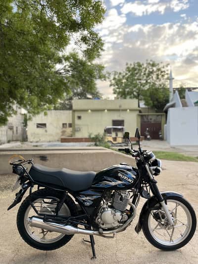 Suzuki GS 150