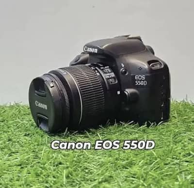 Canon EOS 550D with 75-300mm lens