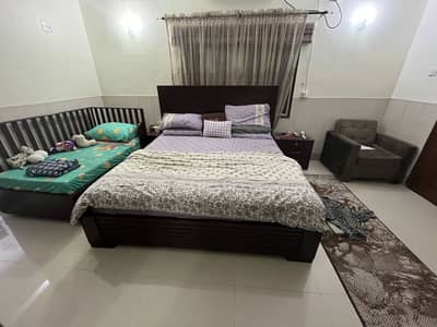 Bed with 2 side tables polish wooded