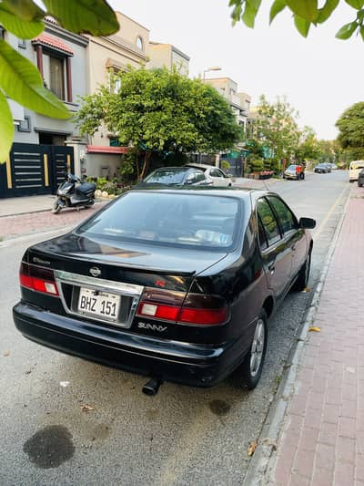 NISSAN SUNNY automatic for sale