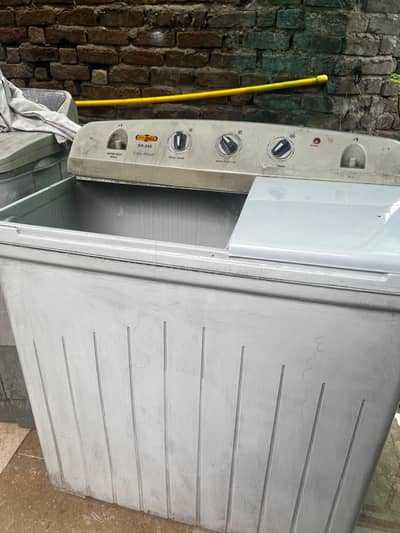 super Asia washing and dryer mahine