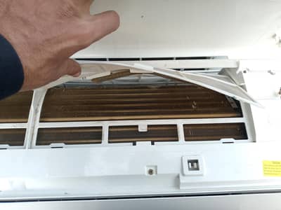 janiyan ac gree 1/2 tan