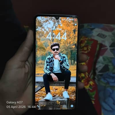 vivo y04 Rame 4GB memory 128 GB