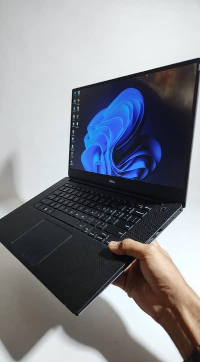 Dell Precision 5540 – Professional Workstation Laptop