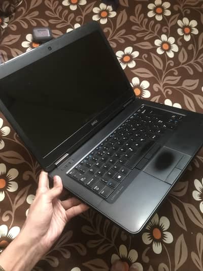 Dell latitude E5440 | Ci5 4th Gen | 4 GB RAM - 128GB SSD