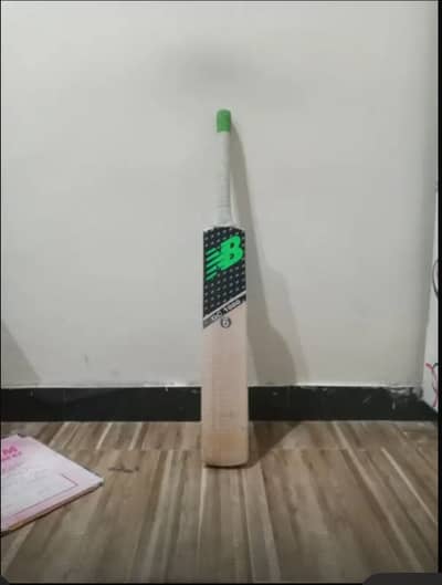 Hard ball bat (new balance)