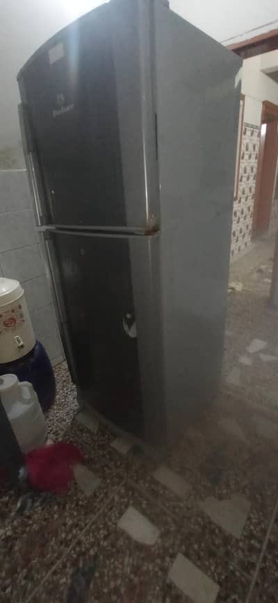 Dawlance fridge for sale