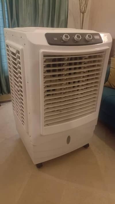 air cooler  I zone almost new condition