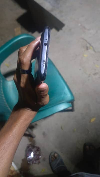 redme 9t 4 64 PTA box ka sat all ok