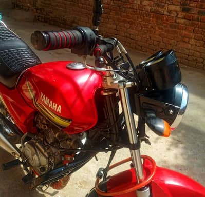 YAMAHA YB125Z  - 2019 Model - Red  Colour | Excellent condition