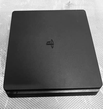 PS4 (Sony)