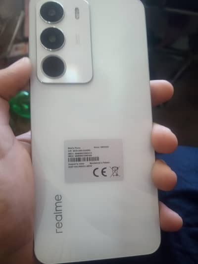 realme c71 10/10 condition 7 month warranty only whatapp massage