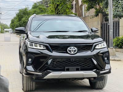 Toyota Fortuner sigma 2021/2022 excellent condition just like brand ne