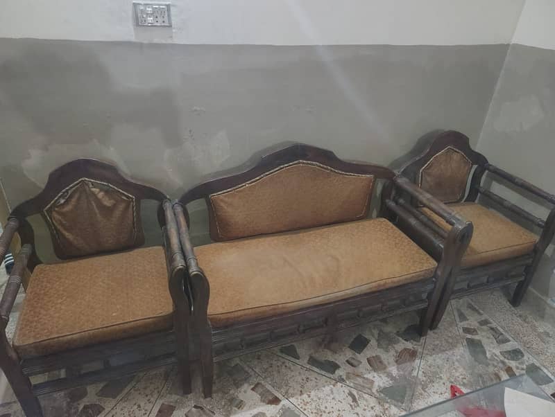 Sofa set 0
