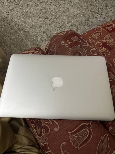 MacBook Air 2015 11 inch 8/128